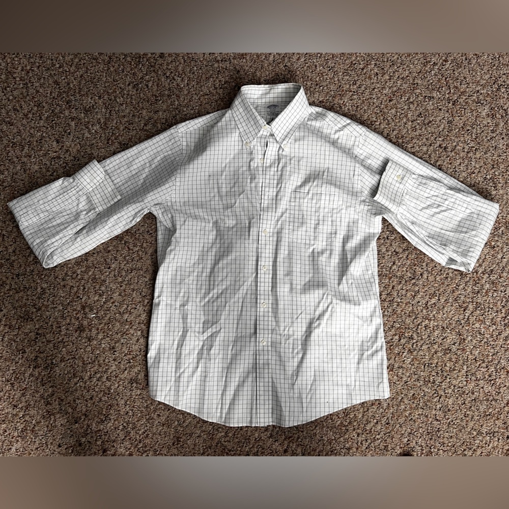 Brooks Brothers Men’s Regent Fit Button Up Dress Shirt